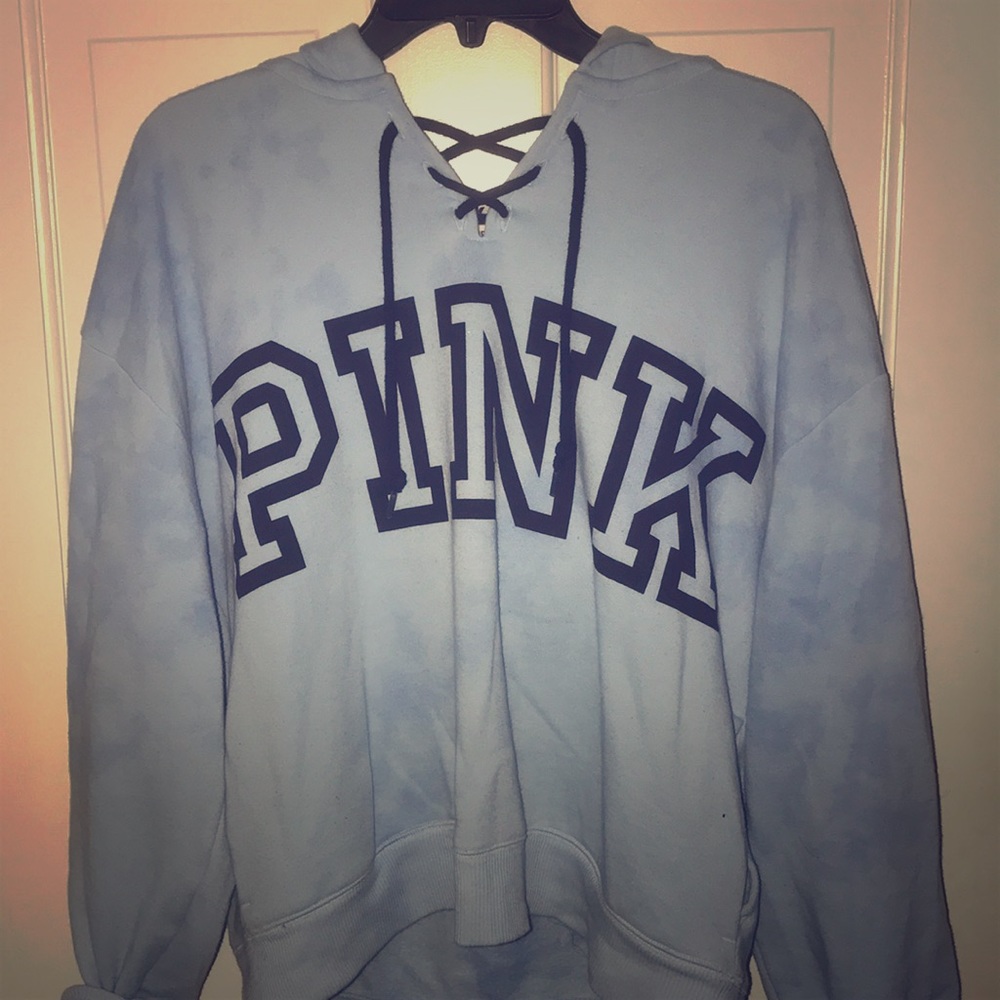 VS PINK Pullover